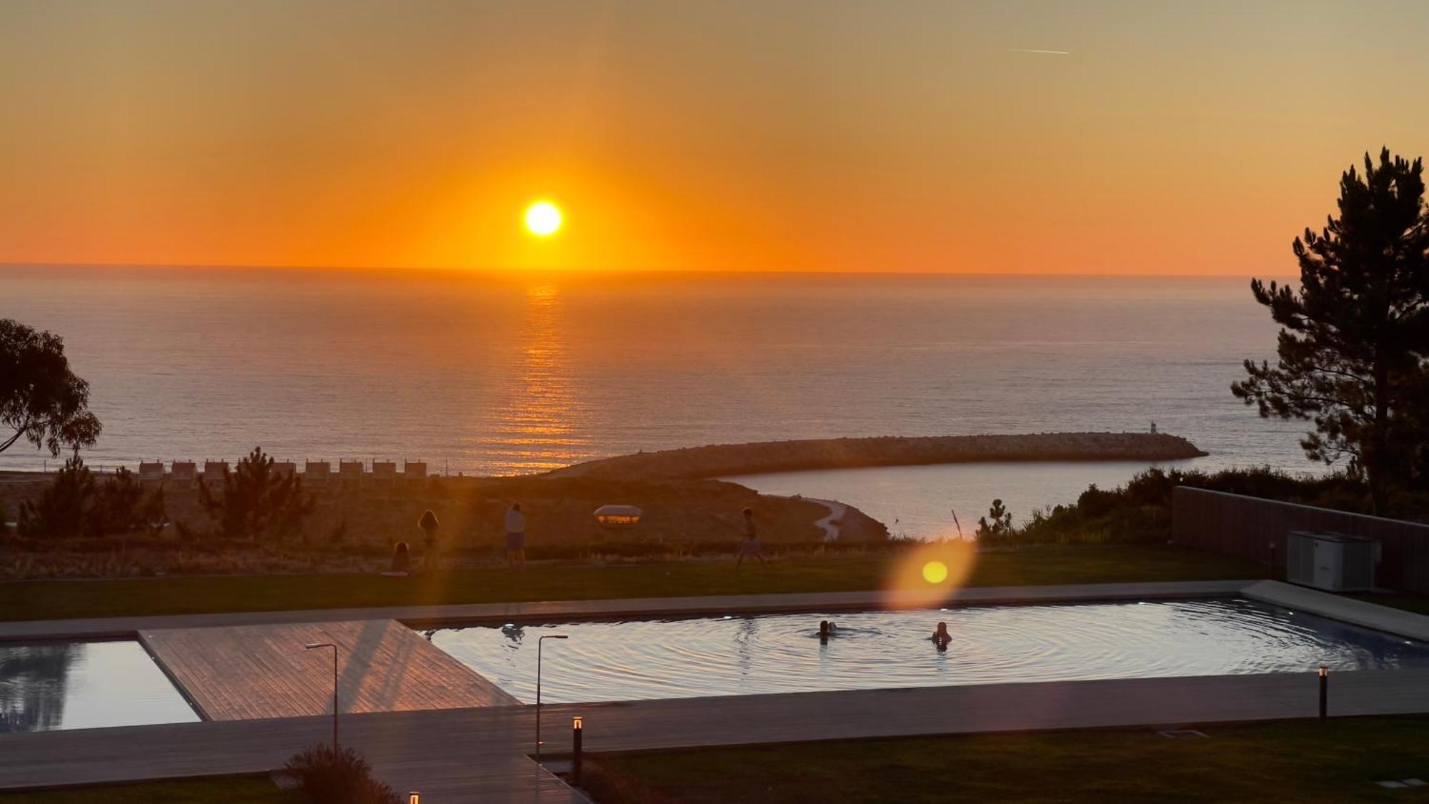 Mar A Vista - Condominium With Pool, Gym And Sea Views ナザレ エクステリア 写真