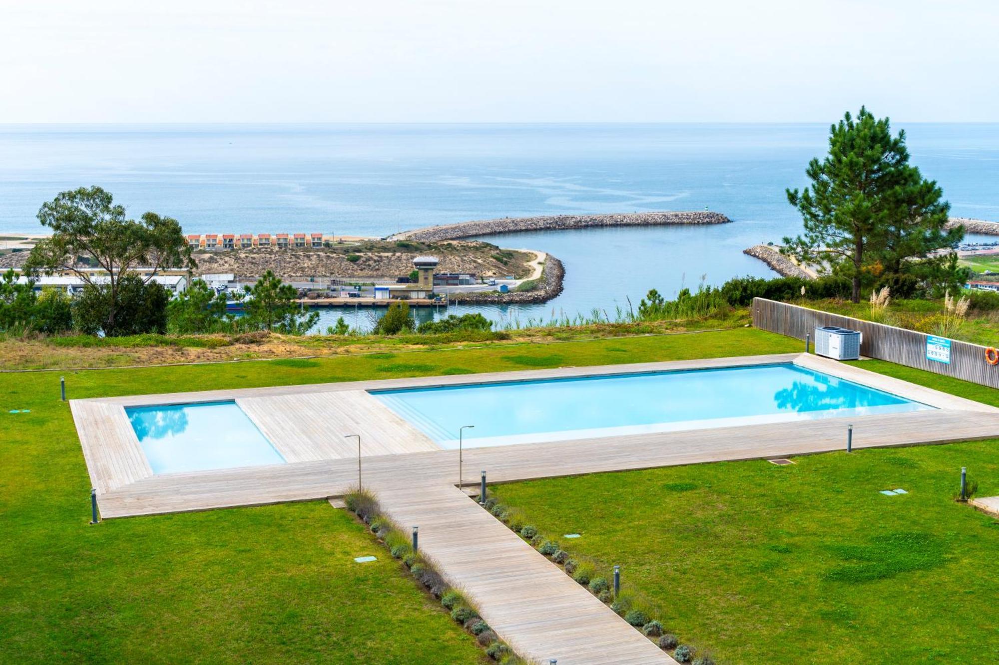 Mar A Vista - Condominium With Pool, Gym And Sea Views ナザレ 部屋 写真